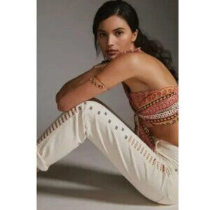 Anthropologie Pilcro Ivory/Cream Slim Boyfriend Jeans Colorful Embroidery -Sz 31
